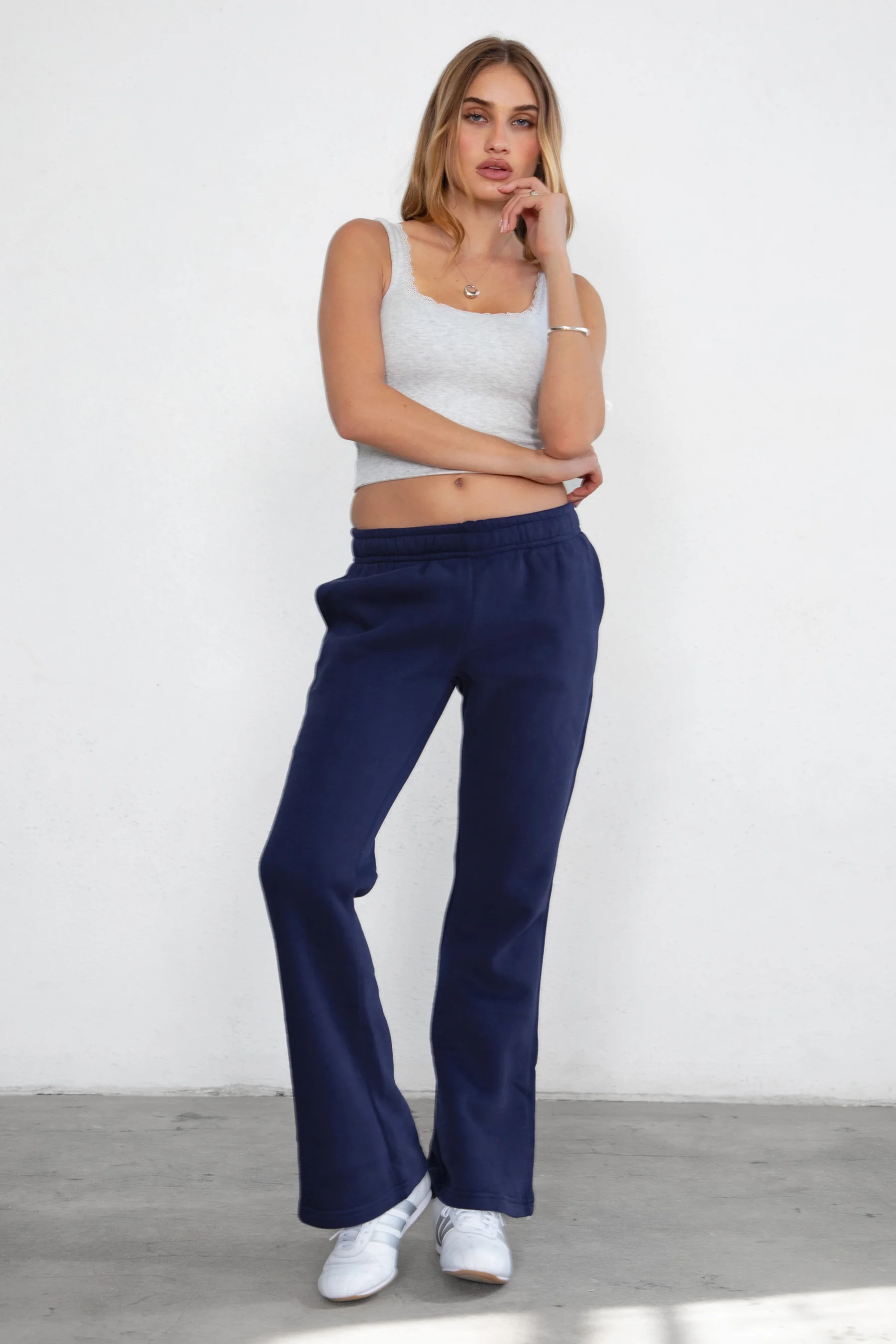 JIYA Essential Fleece Flare Sweat Pants - Image 32