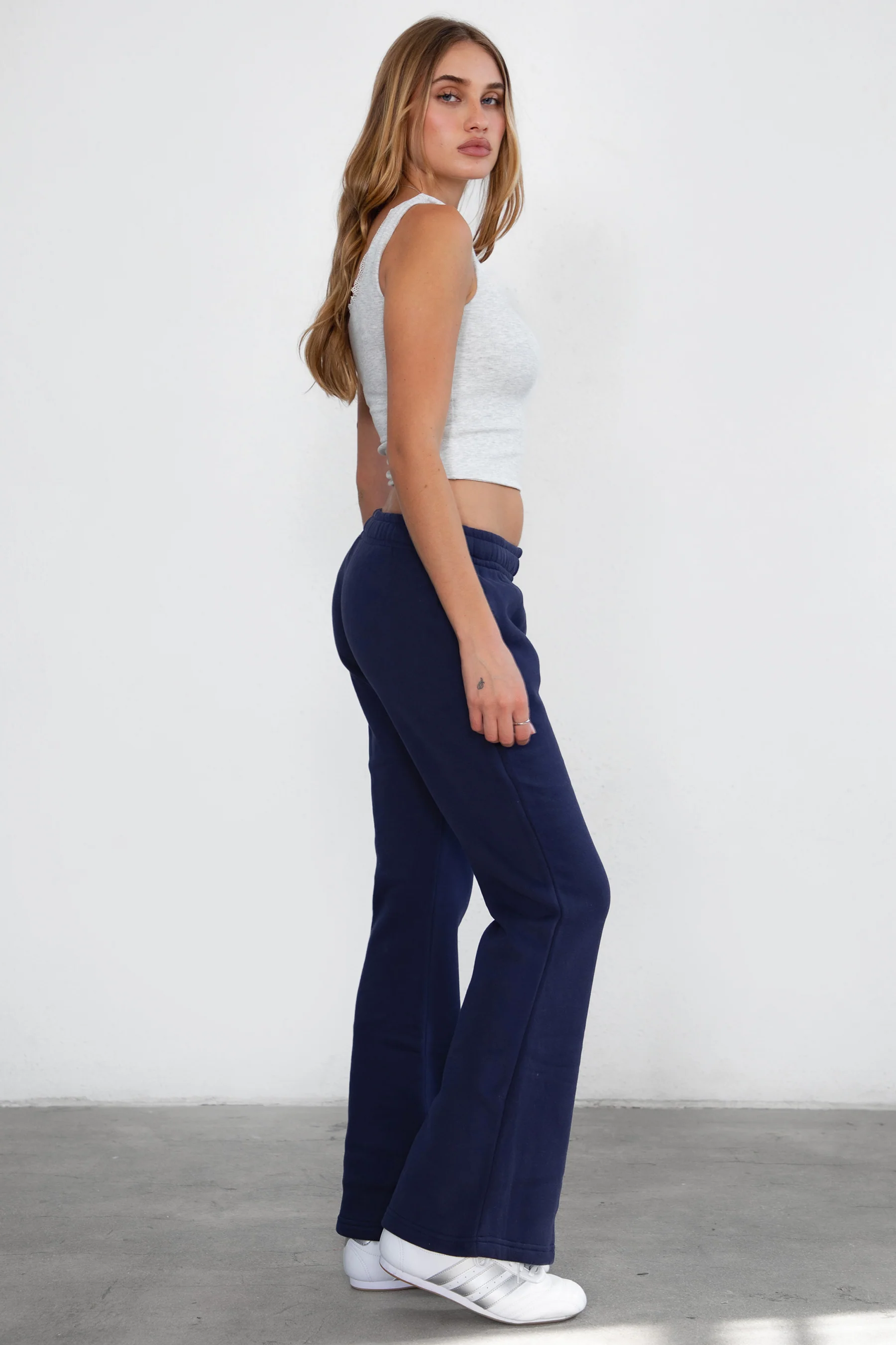 JIYA Essential Fleece Flare Sweat Pants - Image 33