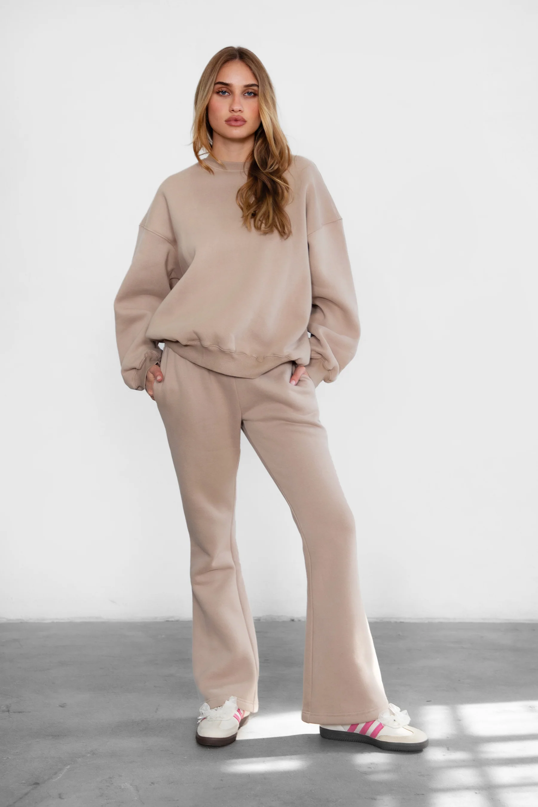 JIYA Essential Fleece Flare Sweat Pants - Image 35