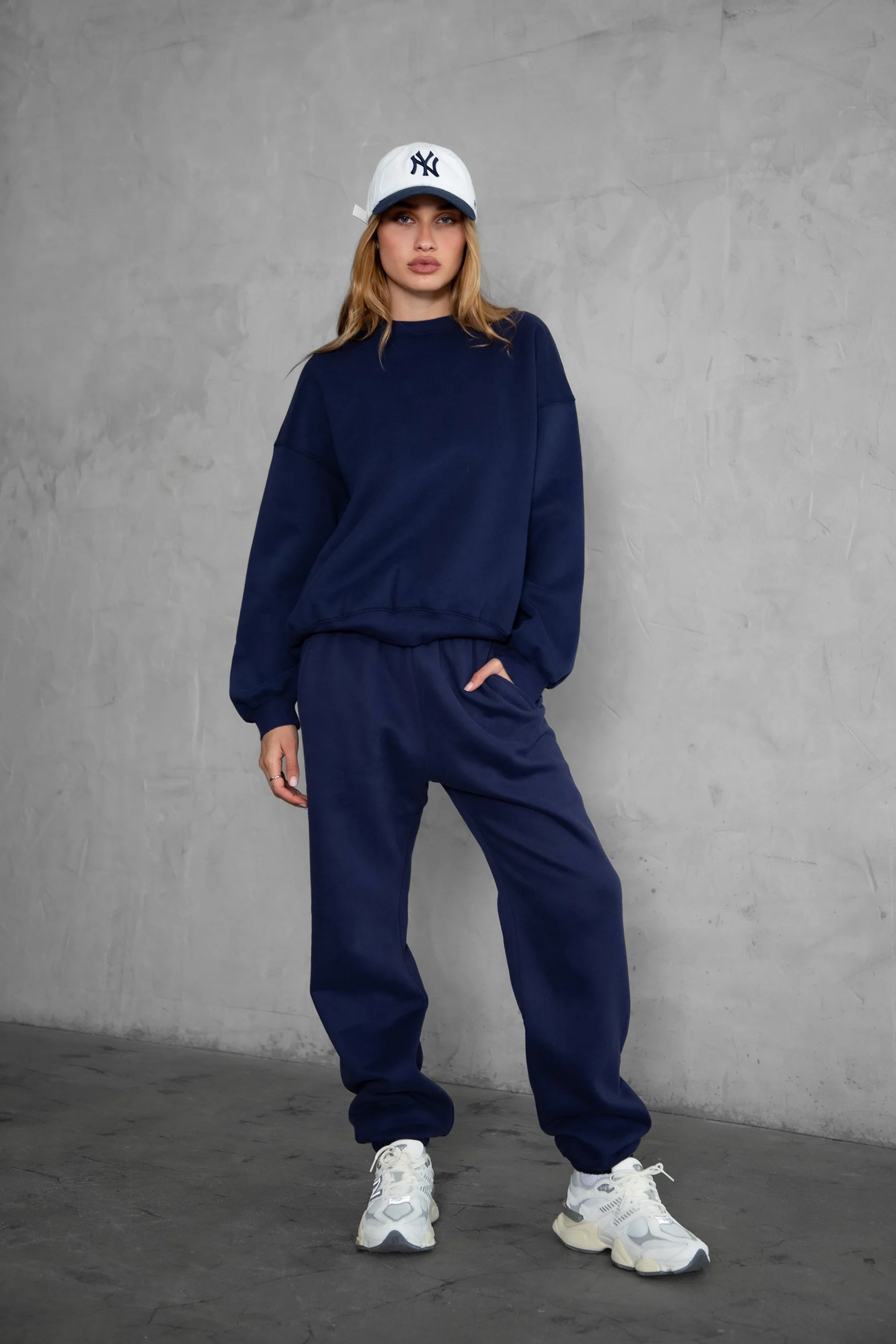 DOVE PLUS SIZE Plush Fleece High Waist Sweatpants - Image 37