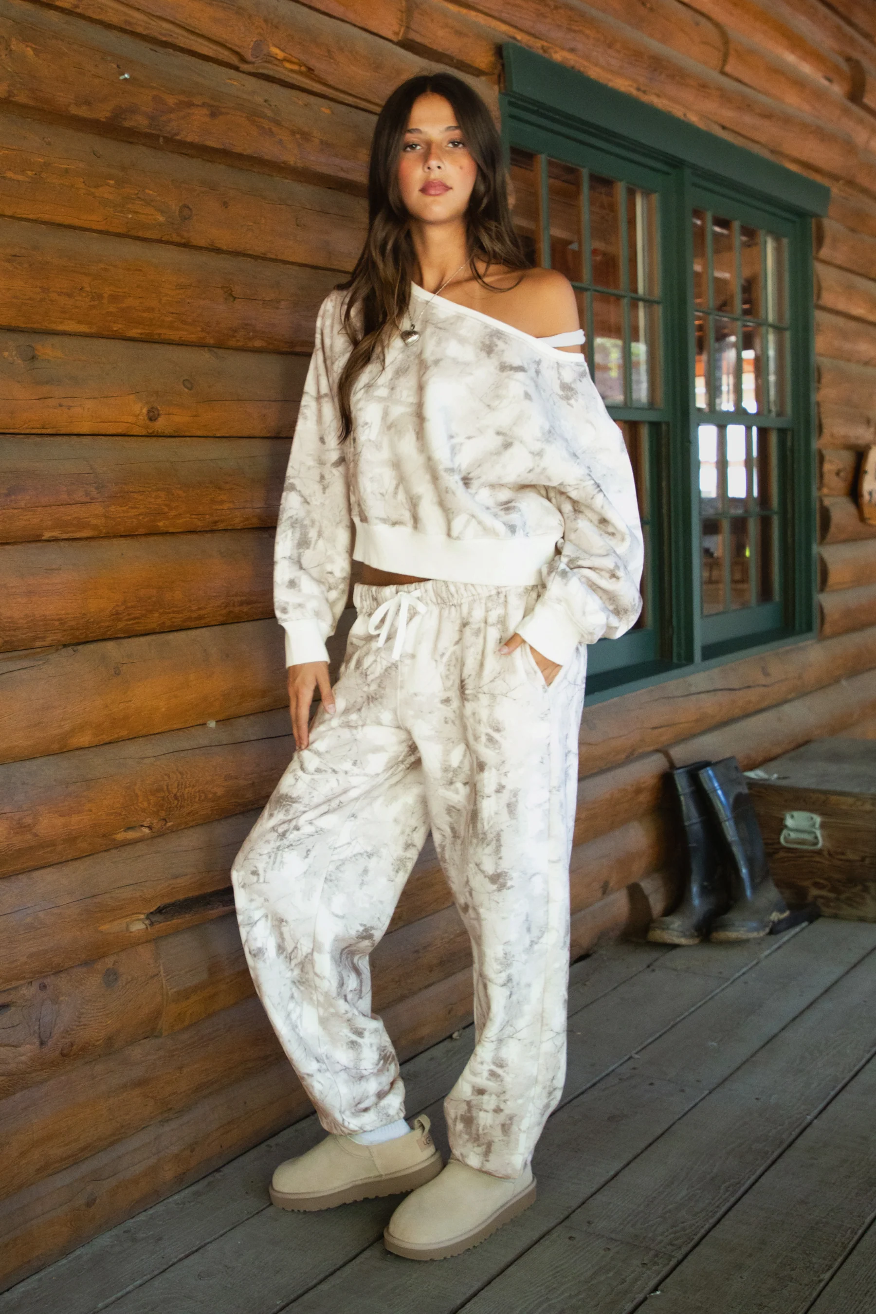 AVERY Light Camo Cloud Fleece Lounge Sweatpants [Pre-order] - Image 2
