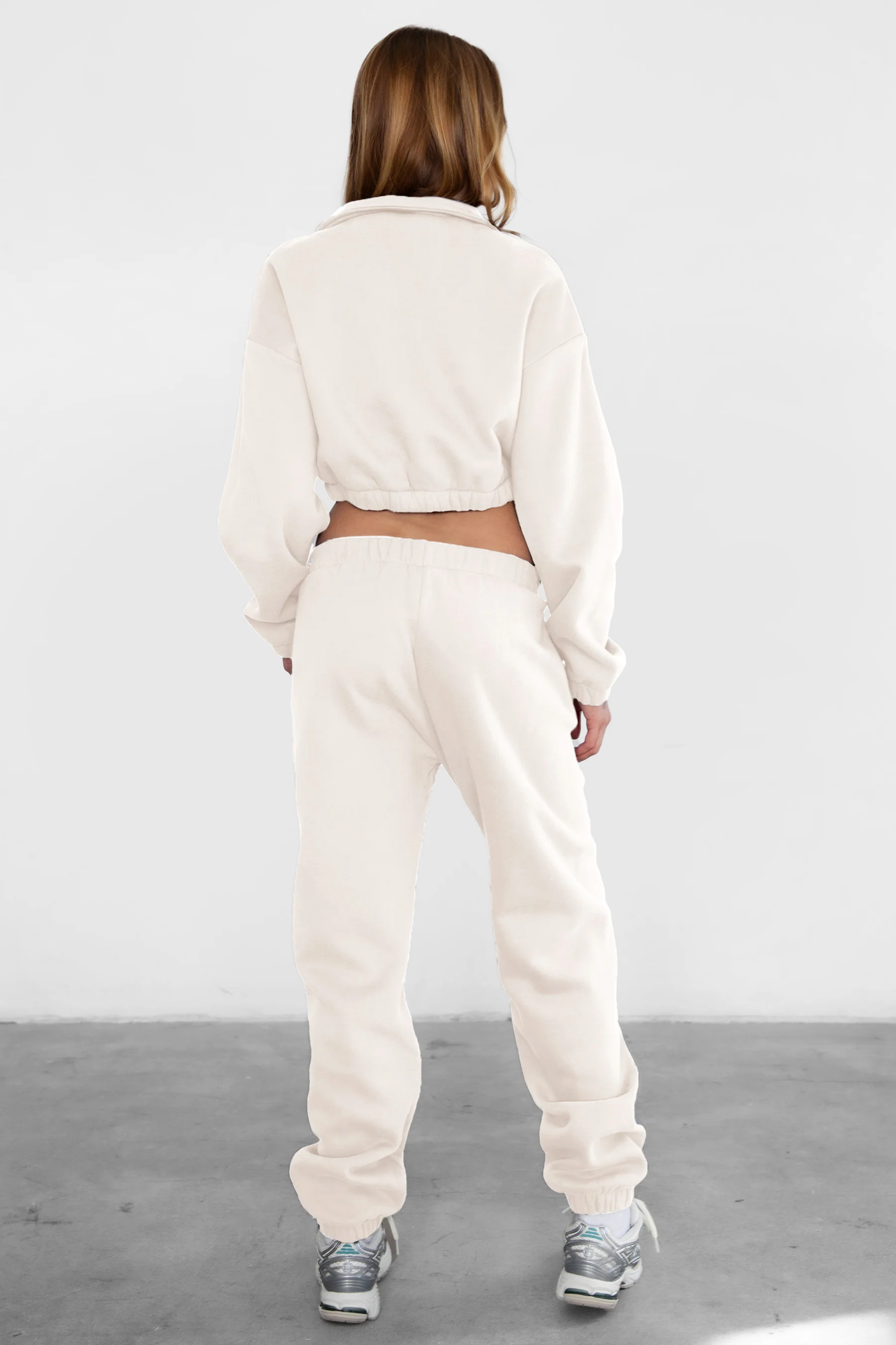 Amilee Plush Fleece Casual Cropped Pullover - Image 33