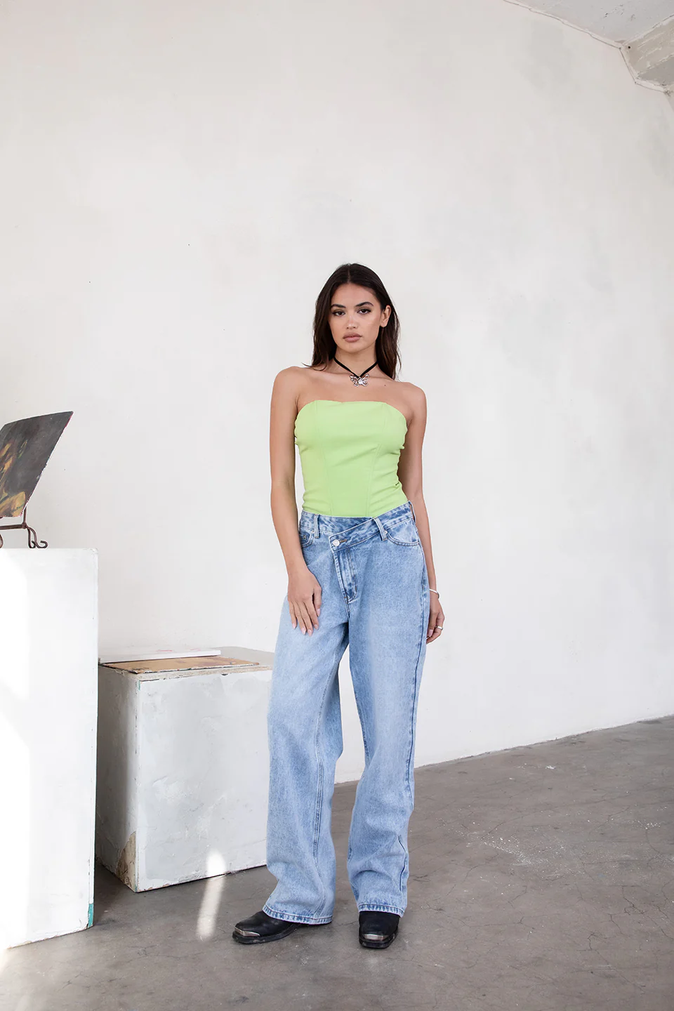 Janice Stretch Linen Strapless Bustier Top - Image 8