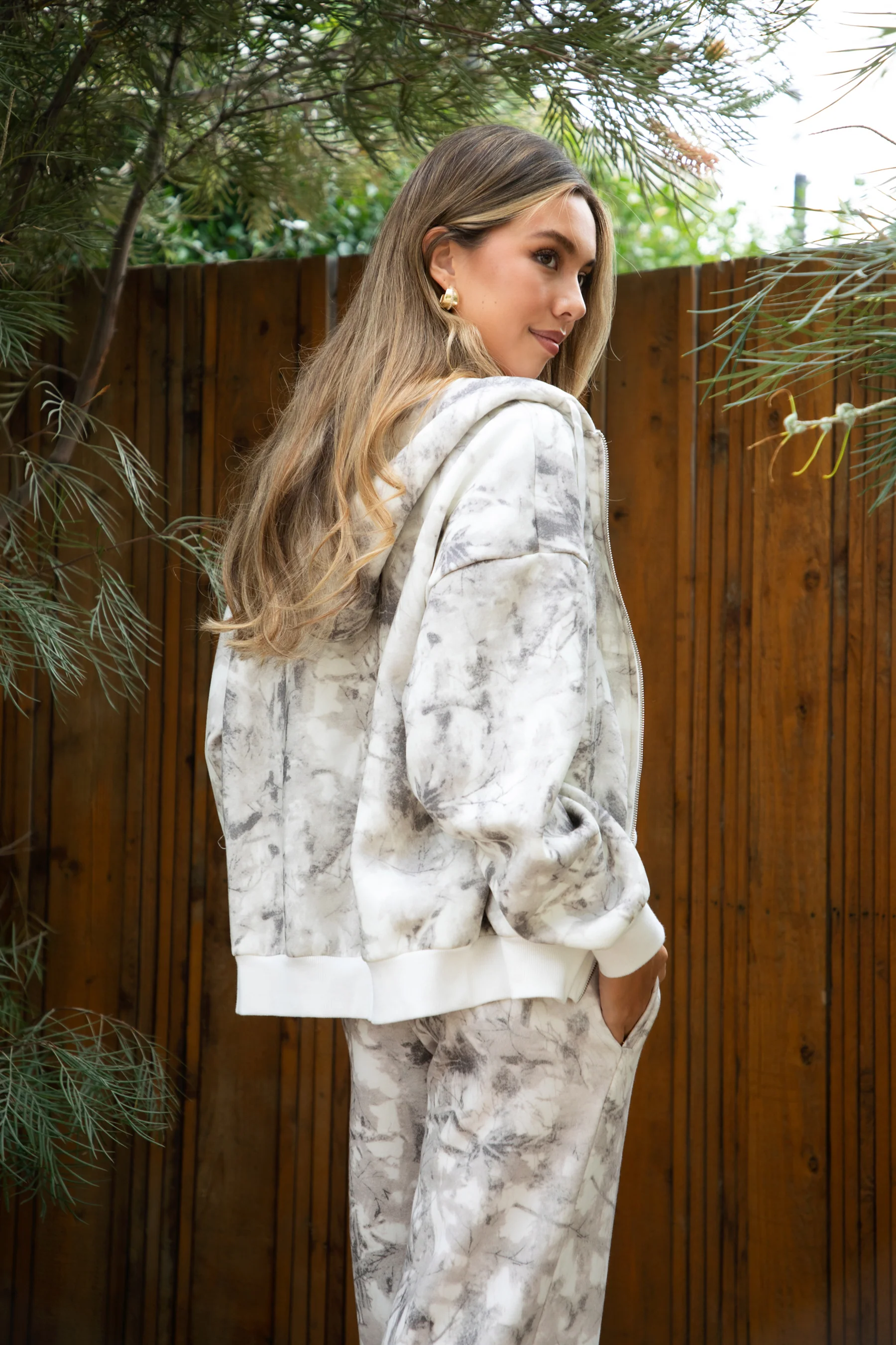 AVERY Light Camo Cloud Fleece Hoodie Zip Up - Image 4